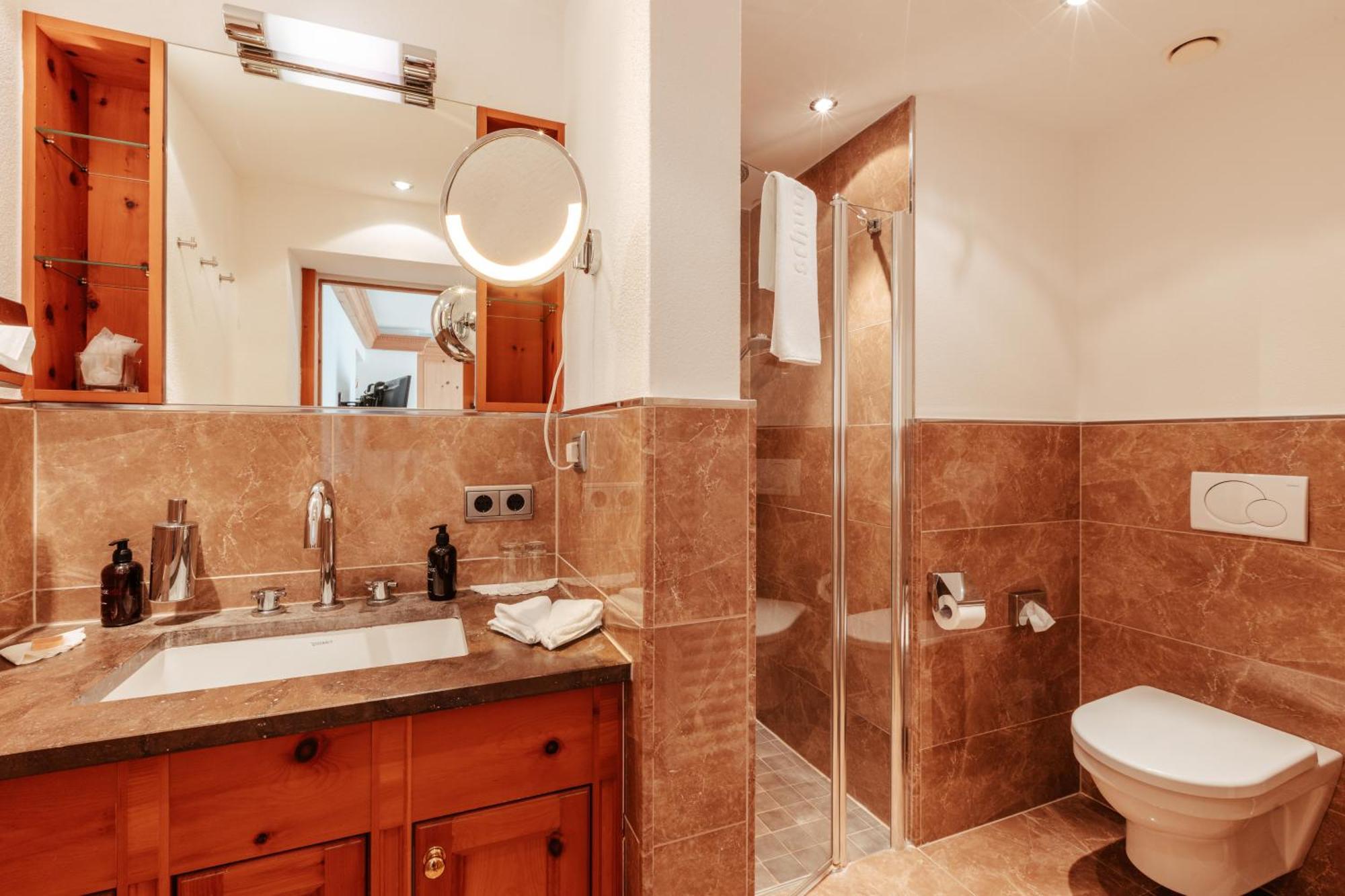 Biohotel Schweitzer Mieming Ngoại thất bức ảnh